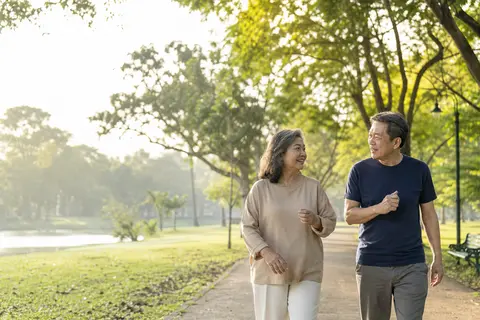 ความสัมพันธ์ที่ดีช่วยให้สูงวัยอย่างมีคุณภาพได้ไหม? — แยกให้ชัด — Social connection กับสุขภาพวัยผู้ใหญ่